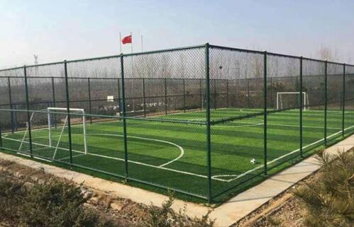 如何計(jì)算球場(chǎng)圍網(wǎng)的價(jià)格?