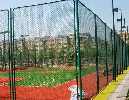 球場圍網(wǎng).jpg