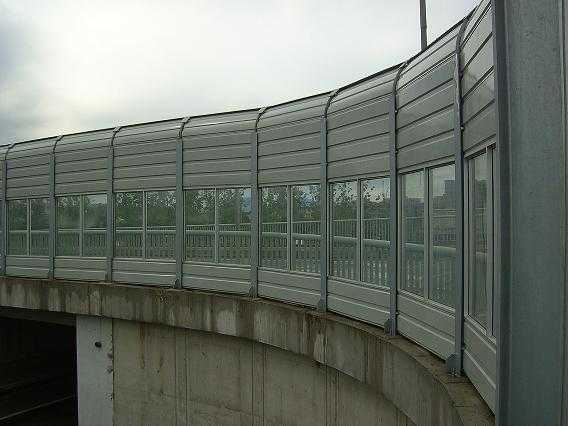 高速公路護欄網(wǎng)